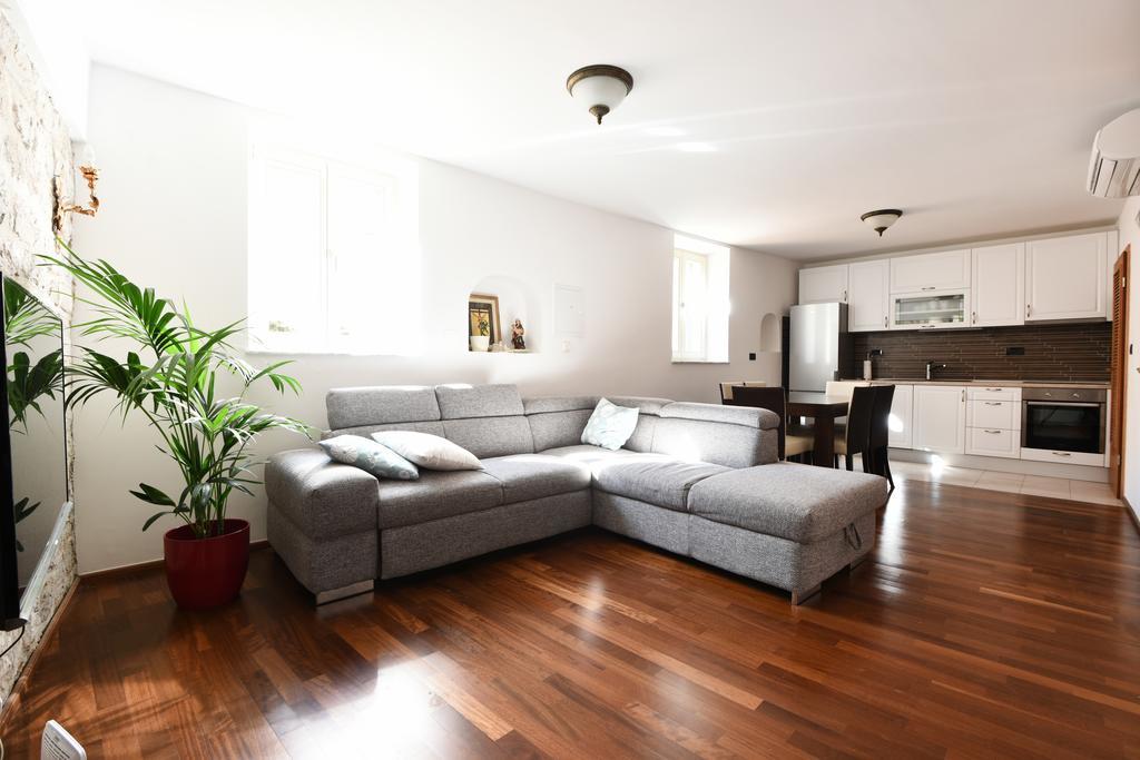 שיבניק Apartments Kokolo חדר תמונה