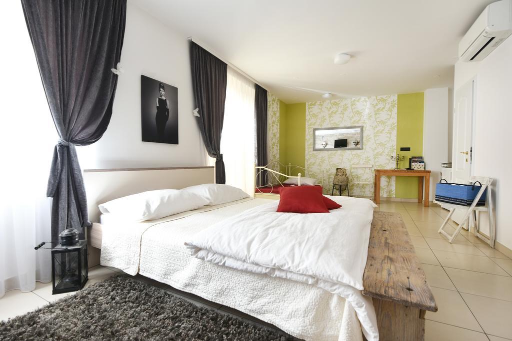 שיבניק Apartments Kokolo חדר תמונה